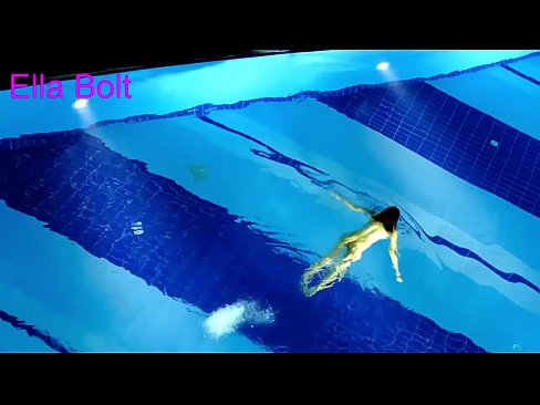 ❤️ Ech kann net ophalen ze kucken, jonk Blond gefaange schwammen plakeg am ELLA BOLT Resort Pool ❤️❌ Fucking op lb.ixiporn-com.ru ❌️❤